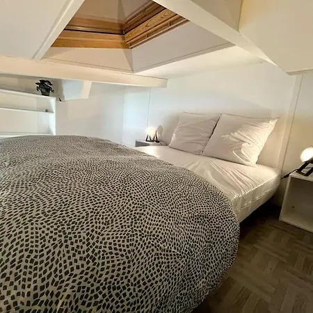 Cosy Studio Le Cannot - Piscine - Parking Apartment